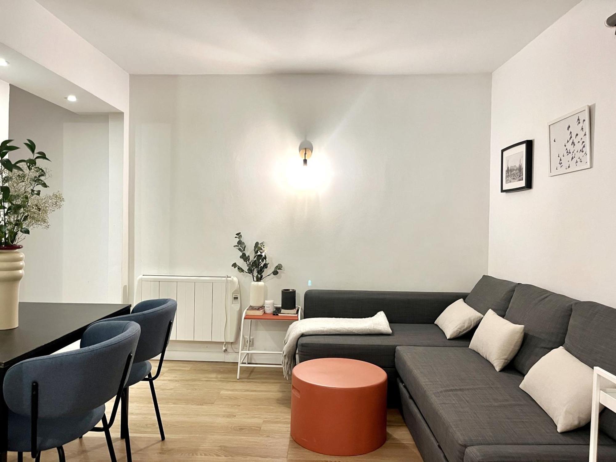 Apartamento Puerta Del Camino 5 - Patio Y Wifi Bilbao Bagian luar foto